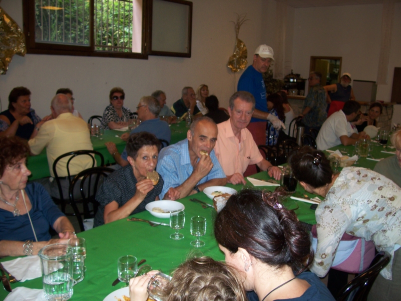  Image name: Estate206.jpg 
 width: 801 pixel 
 height: 602 pixel 
 Size: 379906 bytes 
 Click to enlarge 